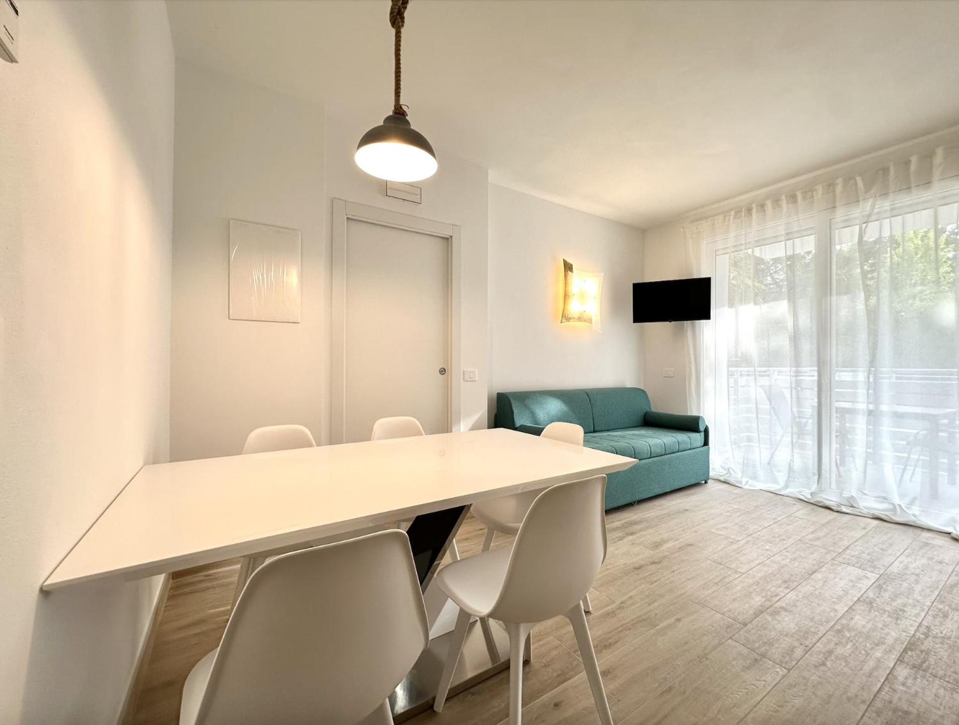 Residence Eva - Carraro Immobiliare Jesolo - Family Apartments คาวัลลิโน-เตรปอร์ติ ภายนอก รูปภาพ
